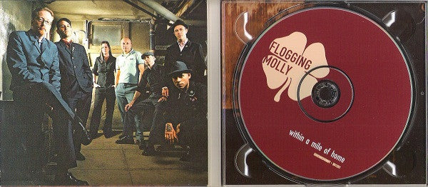 Flogging Molly : Within A Mile Of Home (Album)